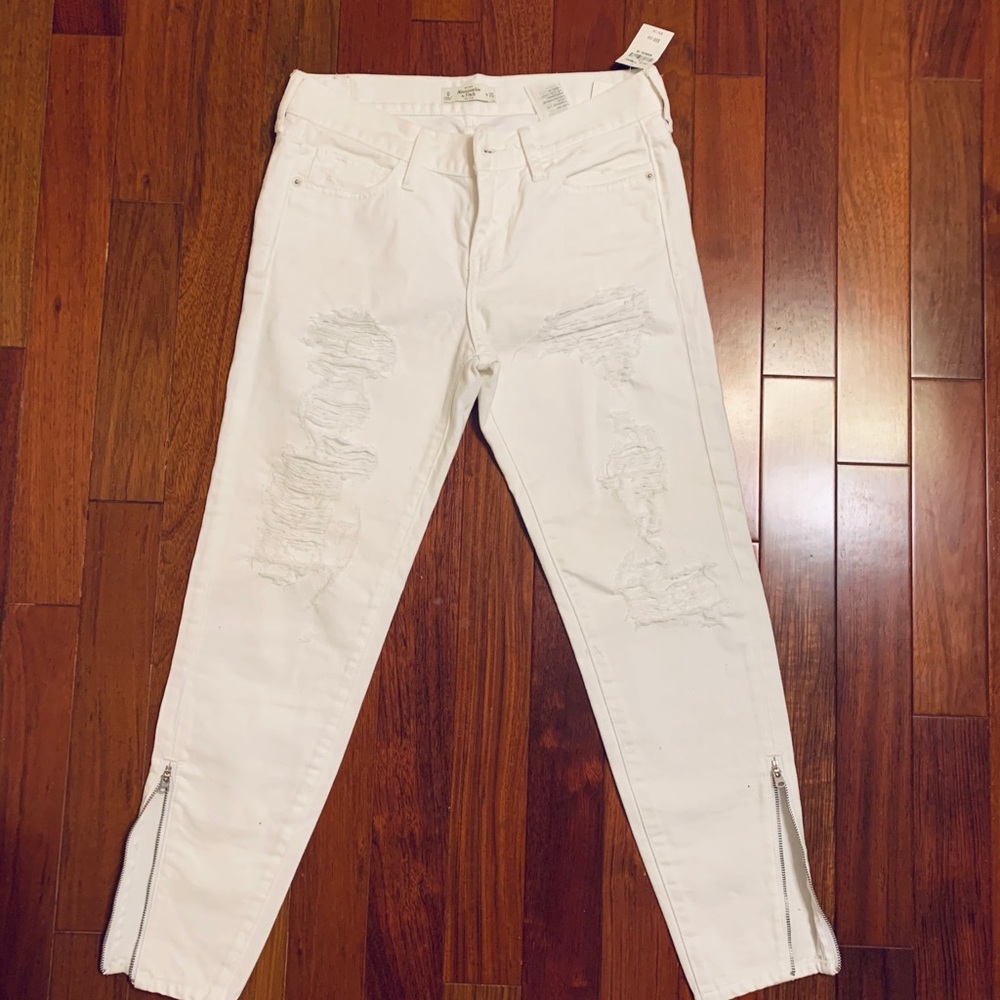 A&F White Jeans